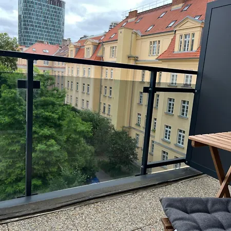 Apartman Elegant Escape I - Centre & Free Parking