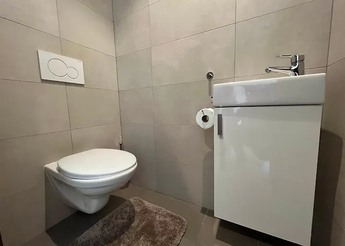 Elegant Escape I - Centre & Free Parking