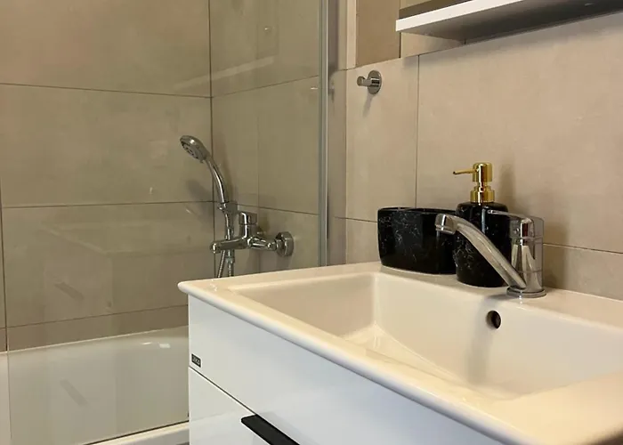 Apartament Elegant Escape I - Centre & Free Parking Bratysława